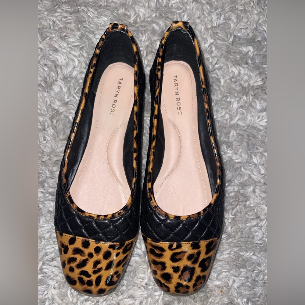 Taryn Rose Reese Quilted  Ballet Flats Sz 9.5